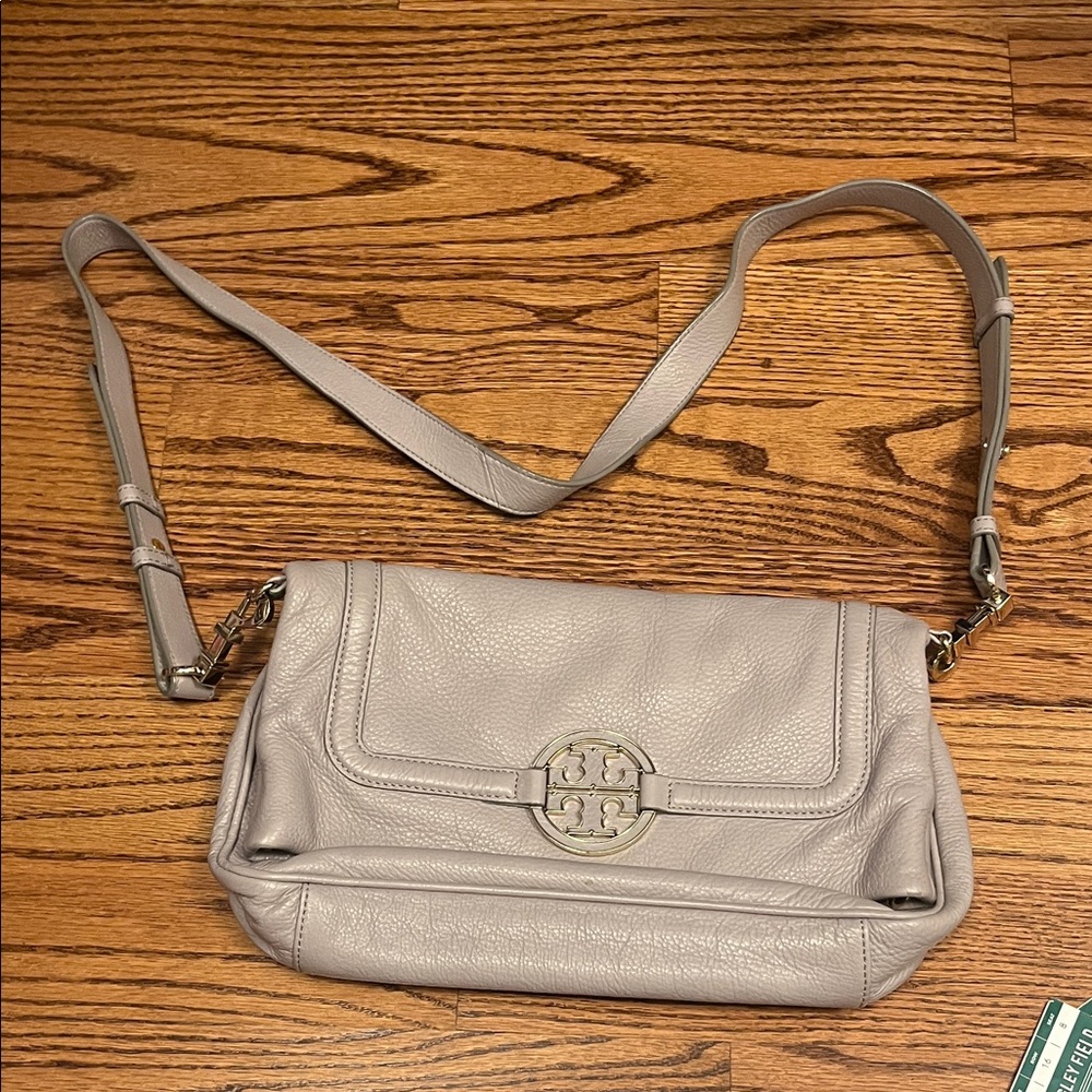 Elegant Gray Leather Shoulder Bag